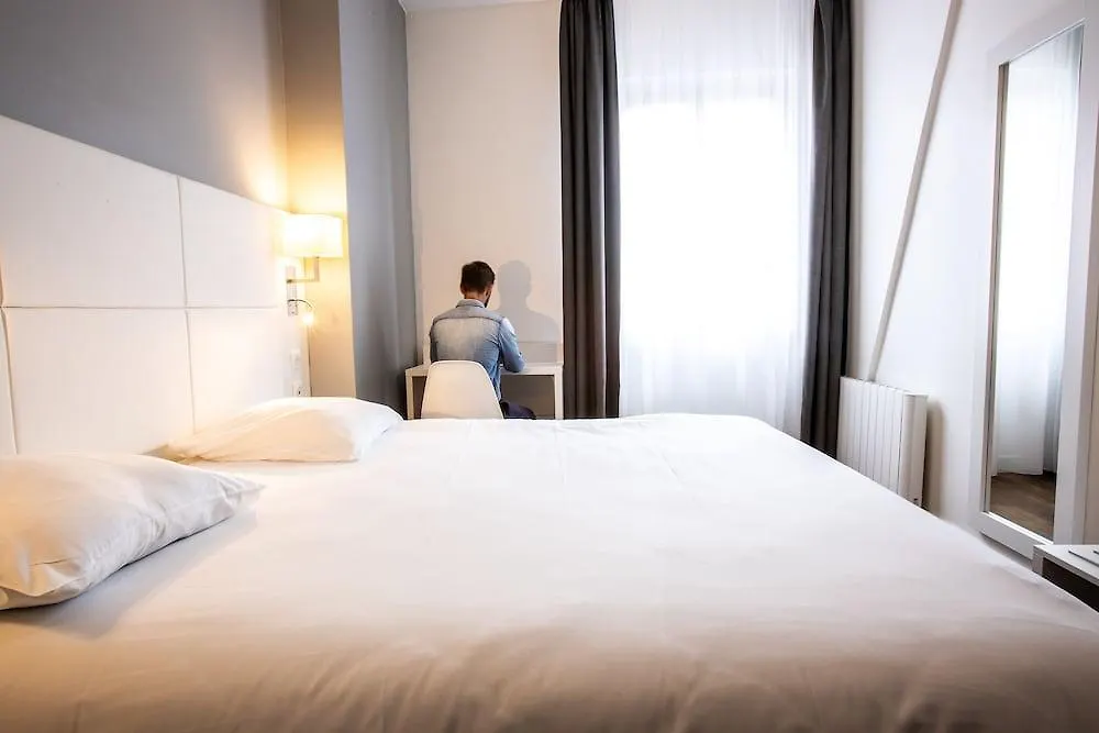 **  Greet Hotel Lille Gare Flandres - Groupe Accor Francja